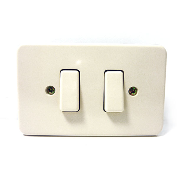 APAGADOR DOBLE BLANCO D02-1 GENERALI LINE