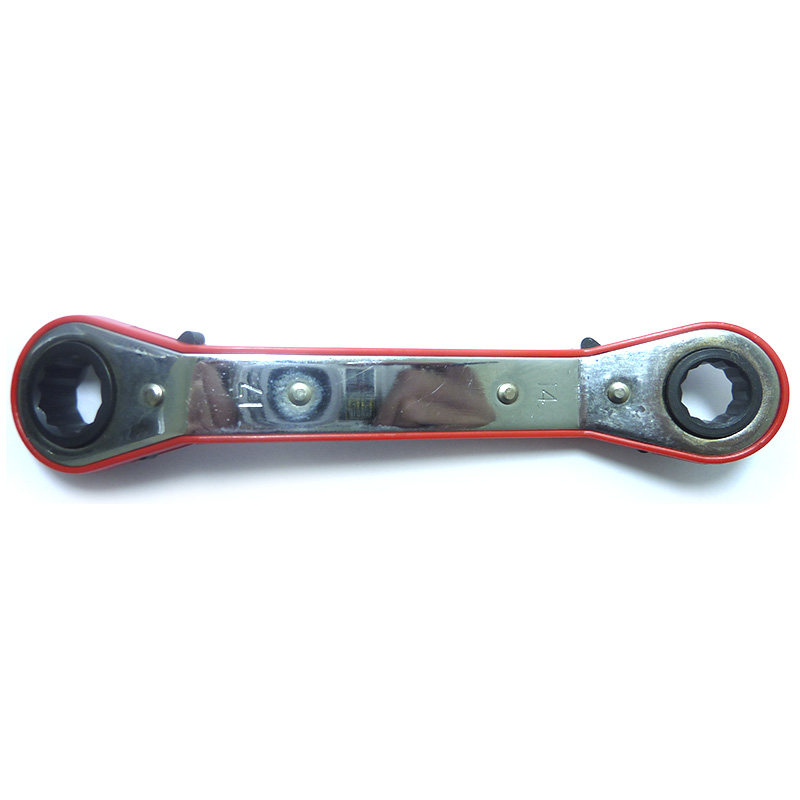 LLAVE 9A145-YL-SP04